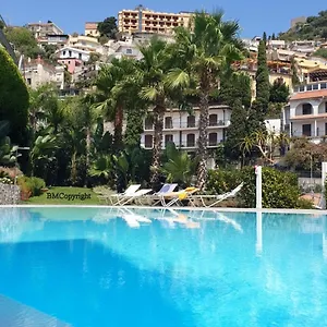 https://diana-taormina-minerva-luxury-apartment.sicilyhotelsitaly.net