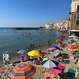 https://casa-maestrale-cefalu.sicilyhotelsitaly.net